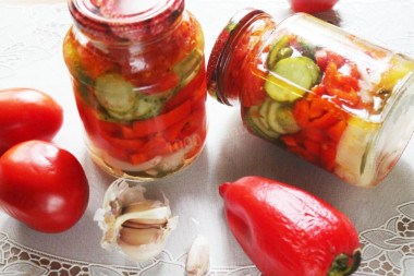 Onion, pepper, cucumber and tomato salad for winter