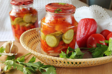 Onion, pepper, cucumber and tomato salad for winter