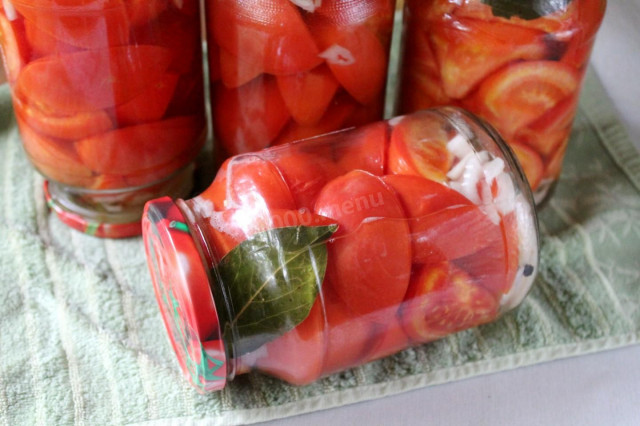 Tomatoes in jelly are awesome