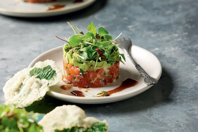 Salmon tartare