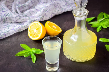 Homemade lemon vodka