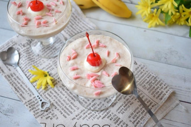 Banana mousse