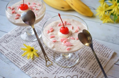 Banana mousse