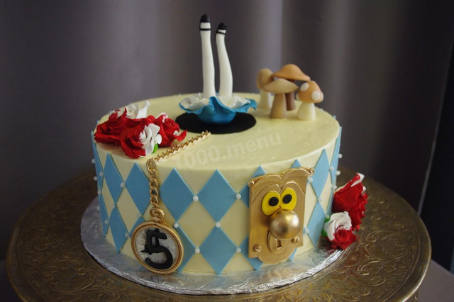 Alice in Wonderland cake