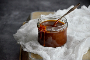 Homemade salted caramel - caramel sauce