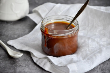 Homemade salted caramel - caramel sauce