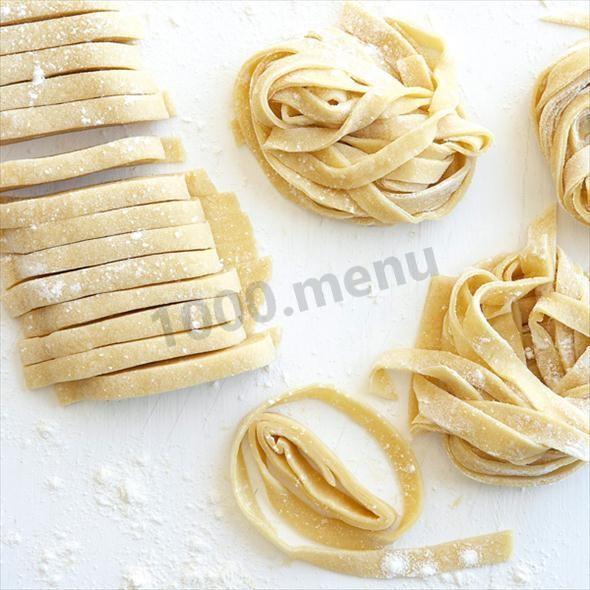 Pasta with your own hands