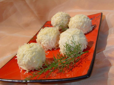 Raffaello cheese appetizer