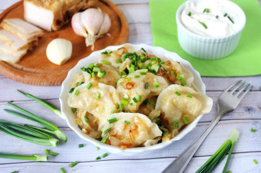 Dumplings with potatoes and bacon