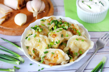 Dumplings with potatoes and bacon