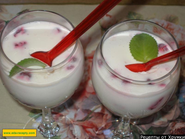 Sour cream Blancmange