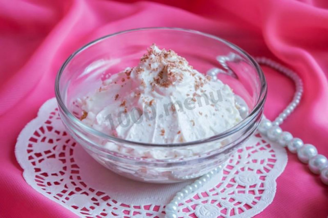 Sweet cream cheese on kefir