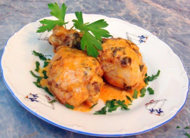 Fried chicken in breadcrumbs