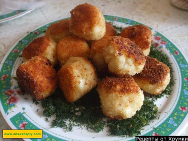 Potato croquettes in breadcrumbs