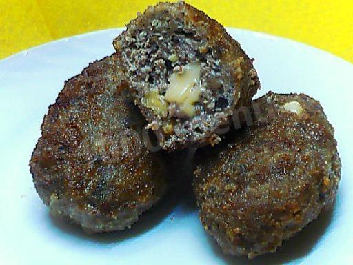 Meat nut and mushroom zrazy with cheese