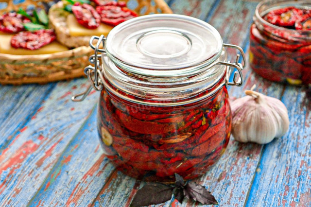 Dried cherry tomatoes