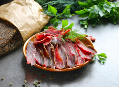 Armenian beef basturma at home