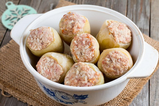 Stuffed peppers with rice for winter