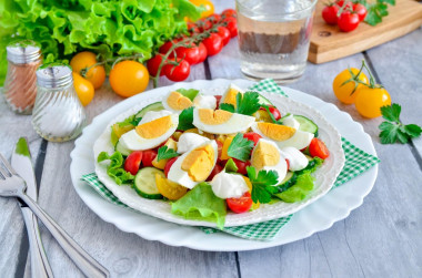 Cucumber tomato egg salad