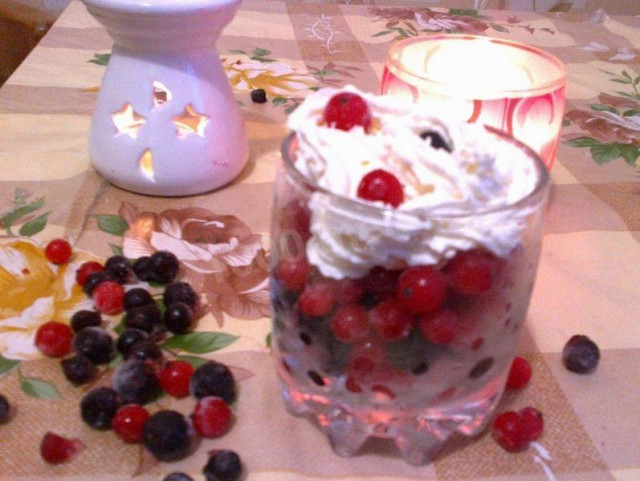 Berry dessert Five minutes