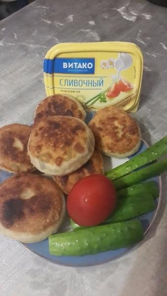 Fried pies without yeast, eggs and milk