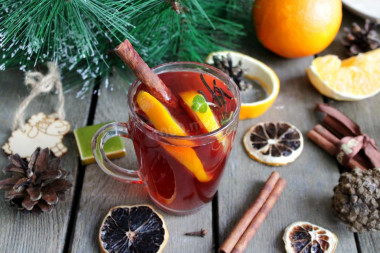 Classic mulled wine at home