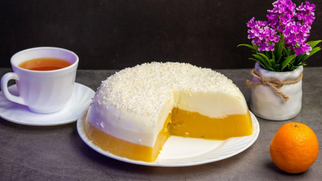 Orange jelly cake without baking