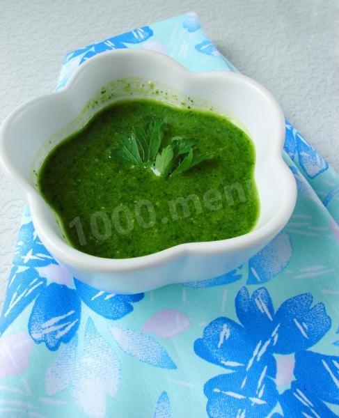 Pesto-type parsley and cherry sauce