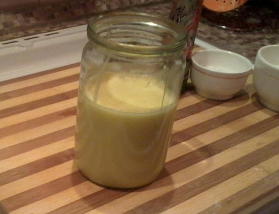 Homemade mayonnaise