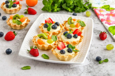 Tartlets with sweet filling