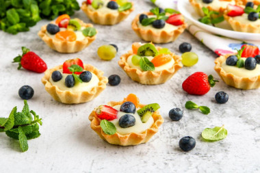 Tartlets with sweet filling