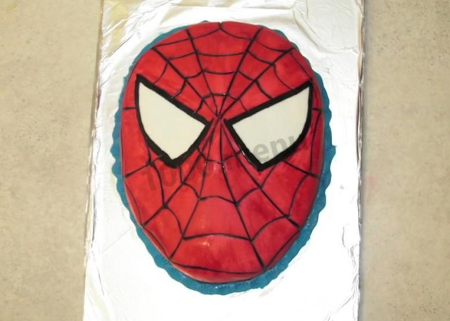 Spider-Man cake