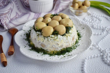 Mushroom Basket Salad