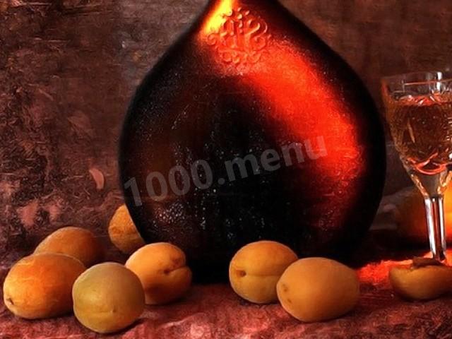 Apricot wine