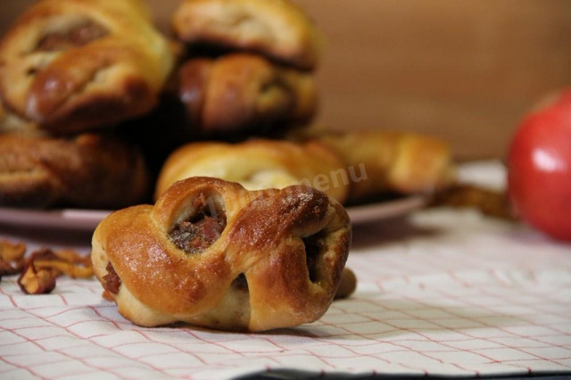 Precel - delicious pastries with poppy seeds, cinnamon and dried fruits