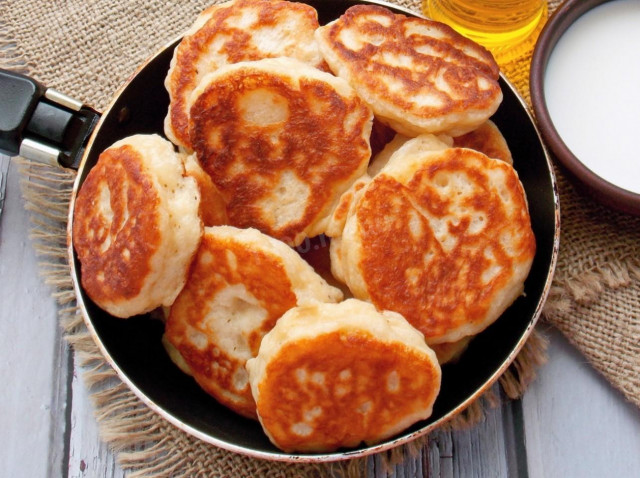 Sour milk pancakes fluffy with yeast