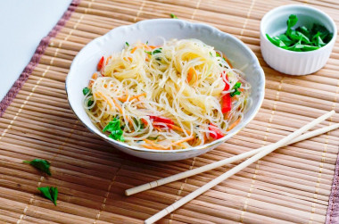 Funchosa salad with vegetables in Korean