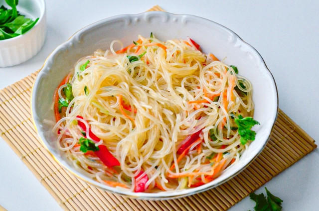 Funchosa salad with vegetables in Korean