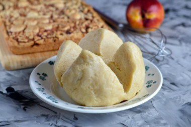 Sour cream pie dough without eggs