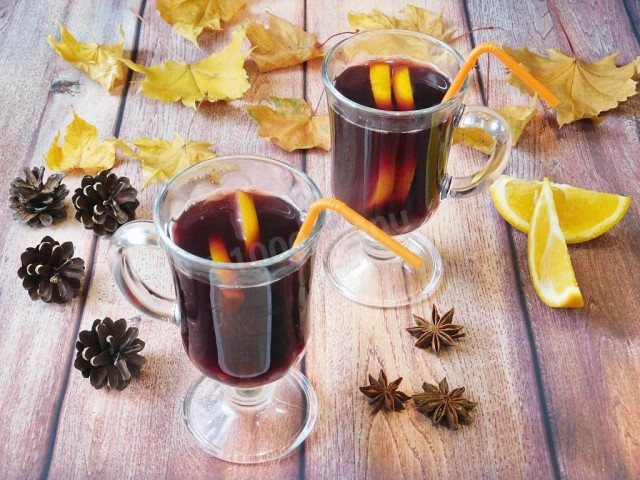 Mulled wine alcoholic