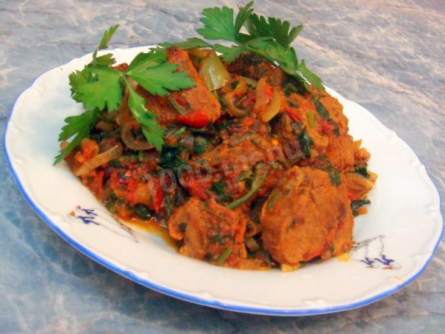 Beef, stewed in its own juice in Georgian style