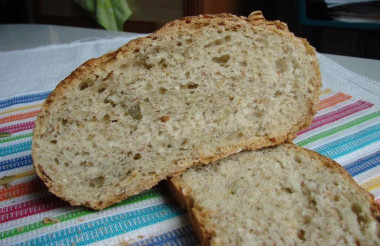 Bread with oatmeal