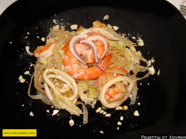 Rice noodle salad