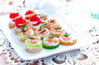 Shrimp canapes