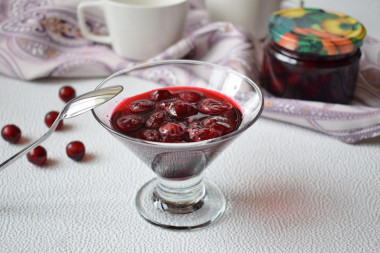 Cherry jam five minutes