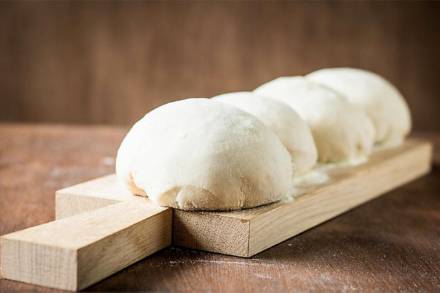 Dough for dumplings with cherries custard