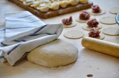 Dumpling dough with egg