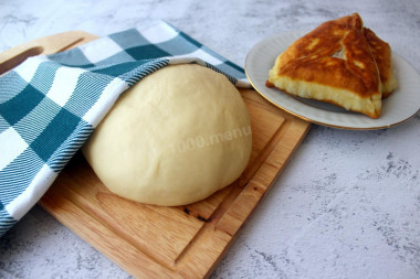 Dough for white bread on kefir without yeast