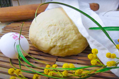 Drowned yeast dough