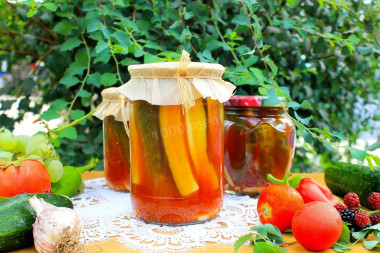 Cucumbers in tomato sauce for winter